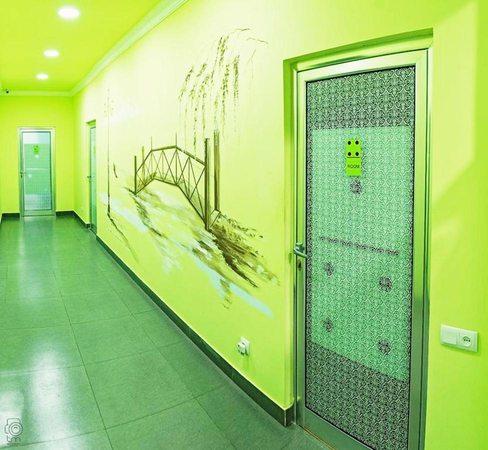 Dom Hostel & Tours Erivan Exterior foto