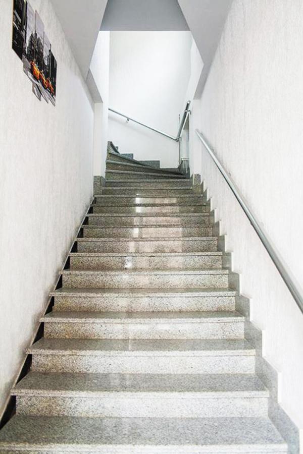 Dom Hostel & Tours Erivan Exterior foto