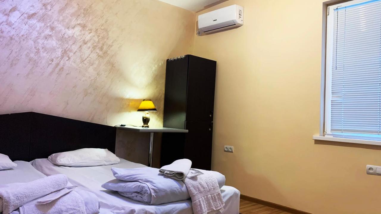 Dom Hostel & Tours Erivan Exterior foto